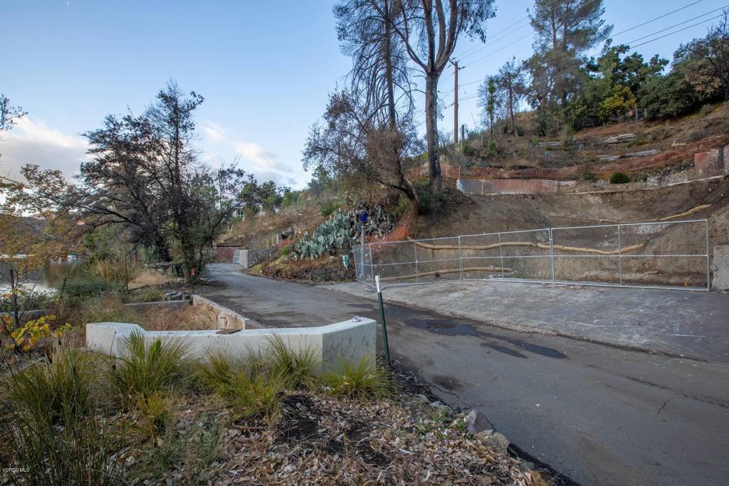 2026 Lakeshore Drive Property Photo 26