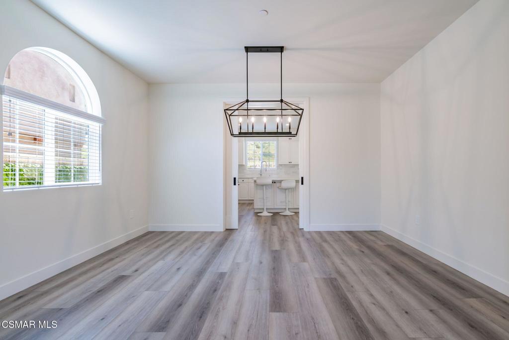 4683 Summit Avenue Property Photo 16