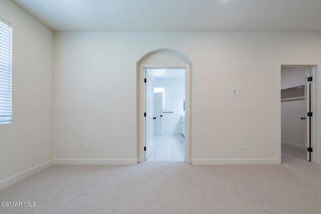 4683 Summit Avenue Property Photo 43