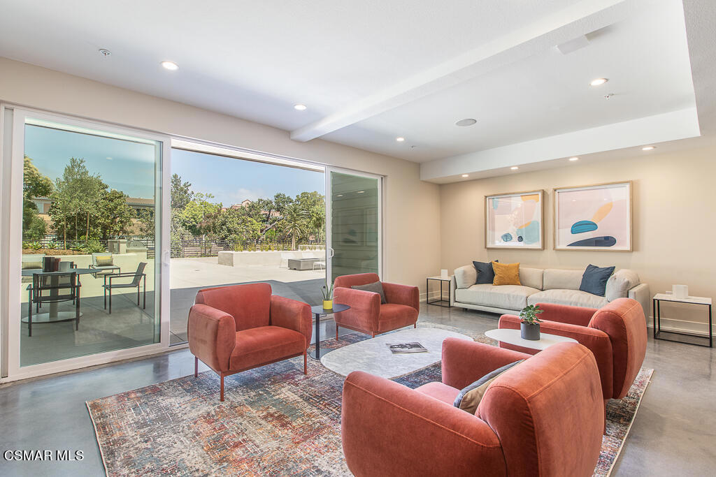 77 Conejo School Road 208 Property Photo 16