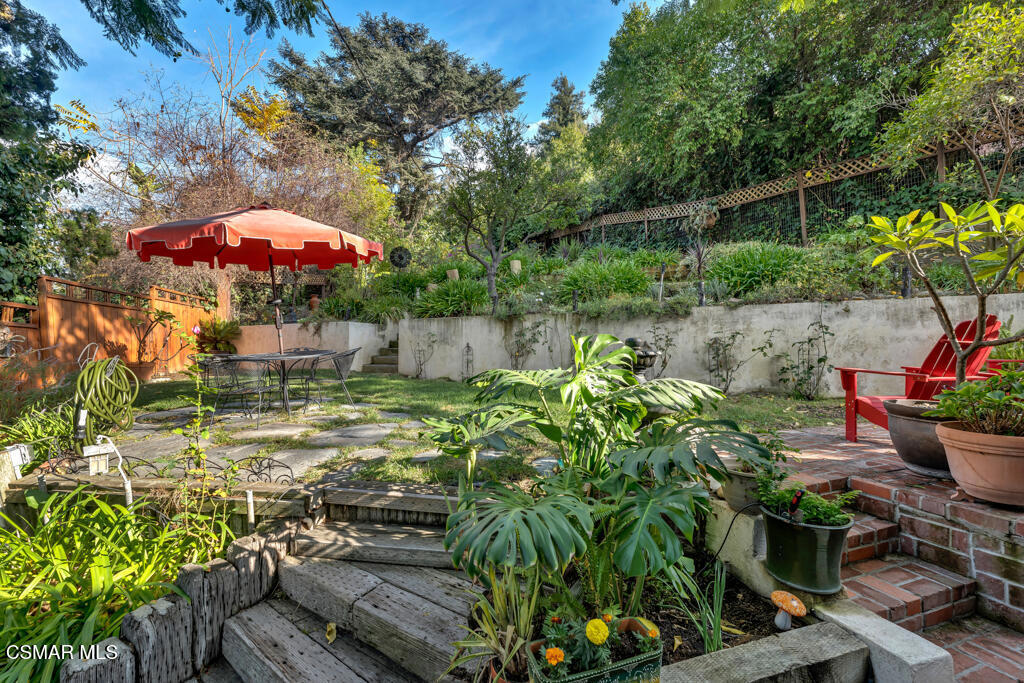 1932 Monon Street Property Photo 5