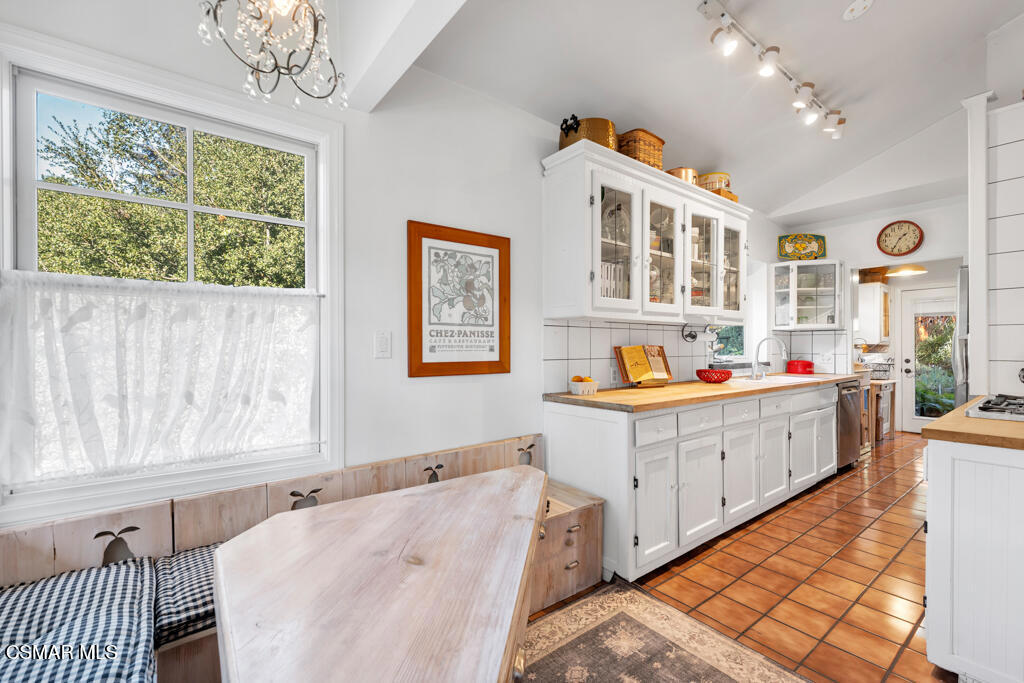 1932 Monon Street Property Photo 12