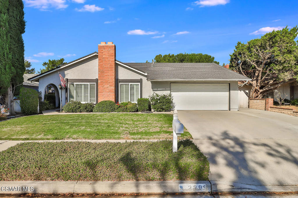 2399 Lee Street Property Photo