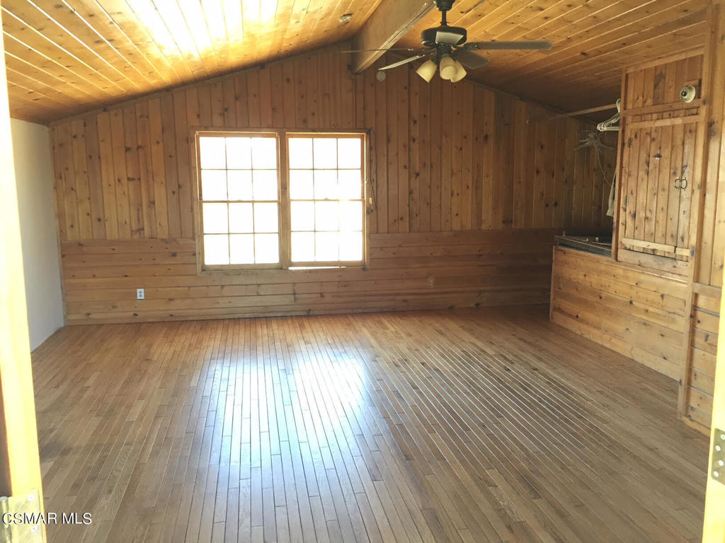 1482 Paul Street Property Photo 3