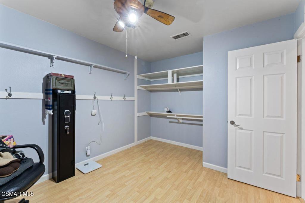 2261 Chesterton Street Property Photo 23