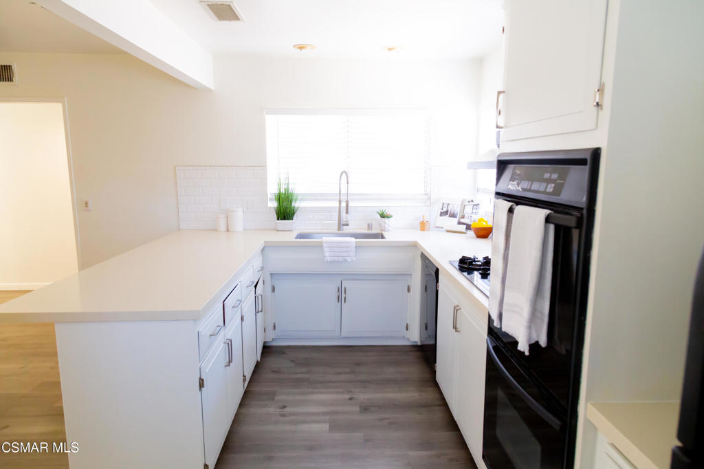 291 Dorena Drive Property Photo 7