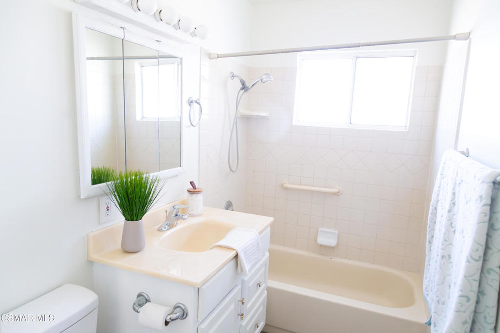 291 Dorena Drive Property Photo 11