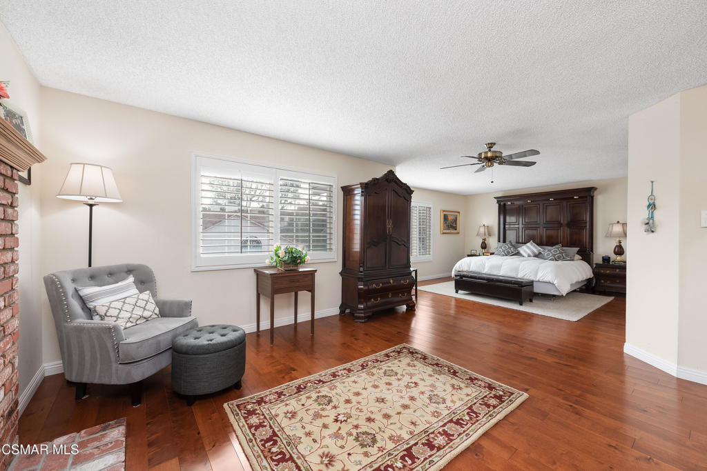 3339 Baccarat Street Property Photo 14