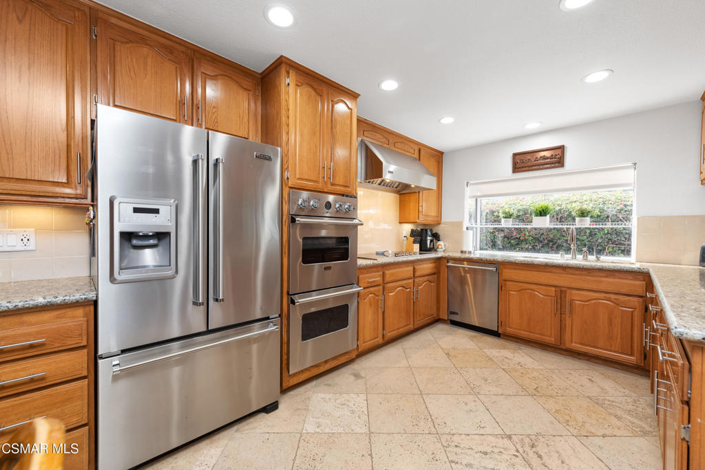 3339 Baccarat Street Property Photo 40