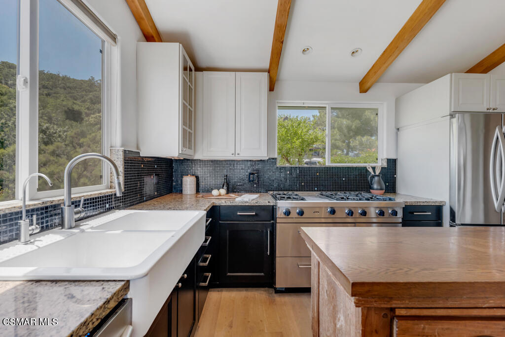 14975 Yerba Buena Road Property Photo 17