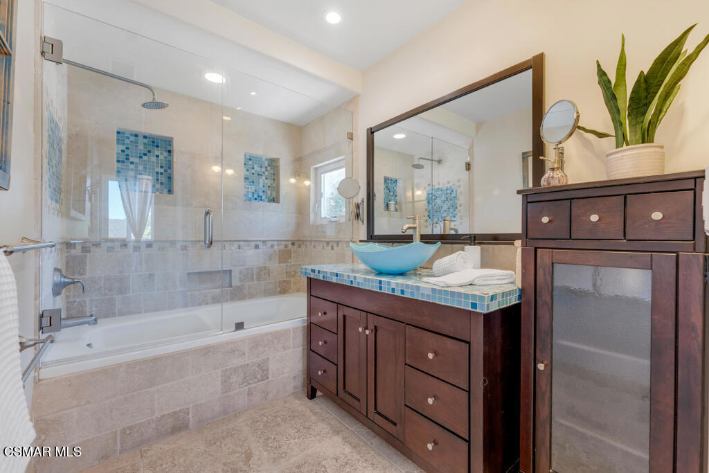 14975 Yerba Buena Road Property Photo 23