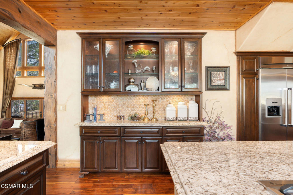32310 Hummingbird Court Property Photo 13