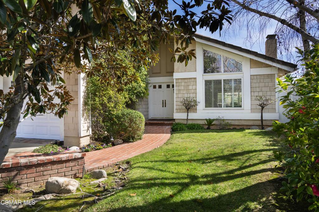 6564 Woodcrest Place Property Photo