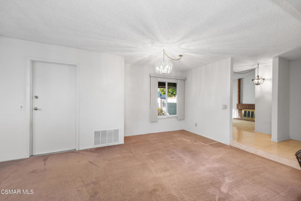 10646 Ring Avenue Property Photo 12