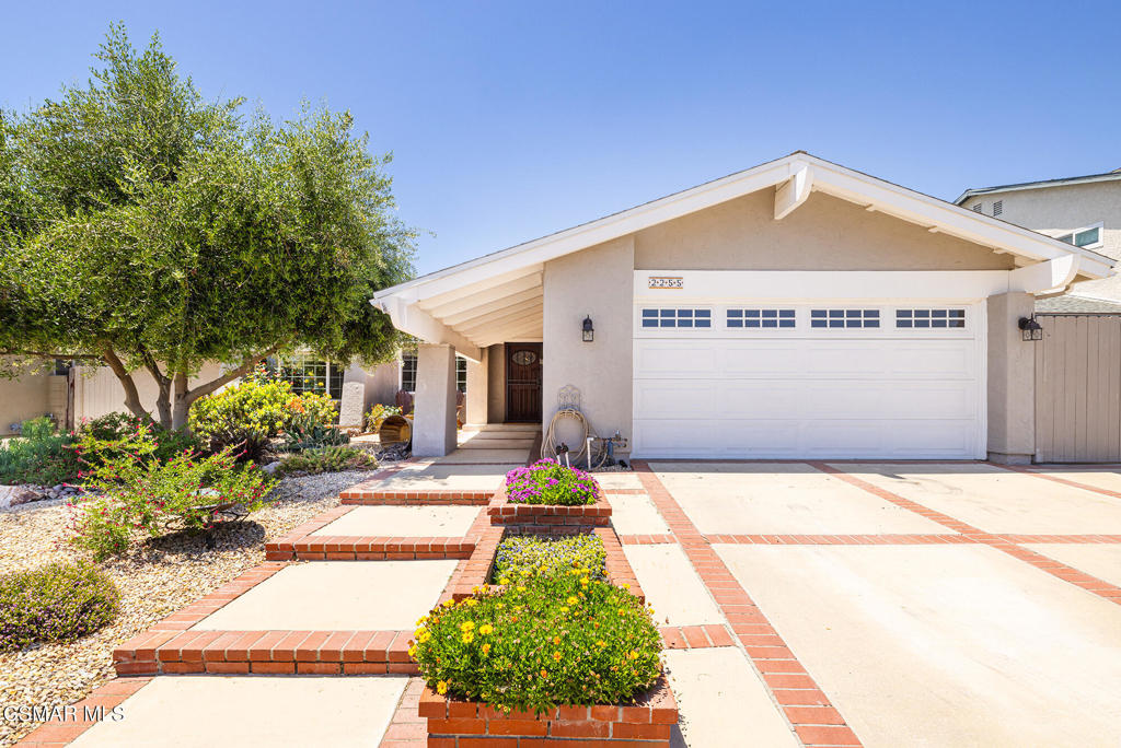 2255 Mcdonald Street Property Photo 1