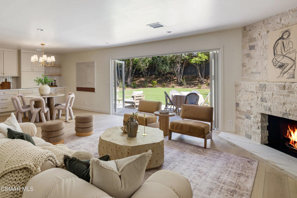 7152 Forest Hills Road Property Photo