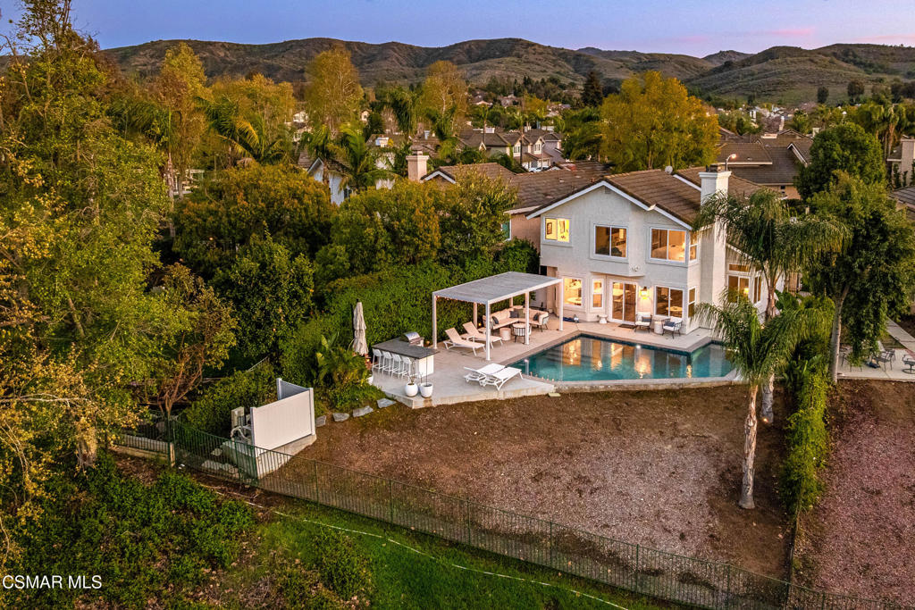 575 Fairfield Road Property Photo