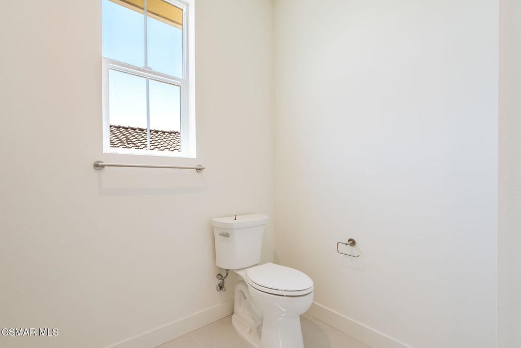 4687 Summit Avenue Property Photo 53