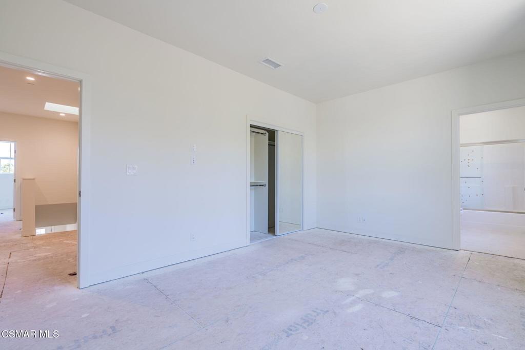 4699 Summit Avenue Property Photo 41