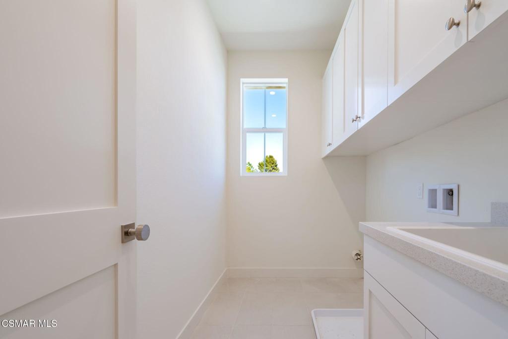 4699 Summit Avenue Property Photo 49