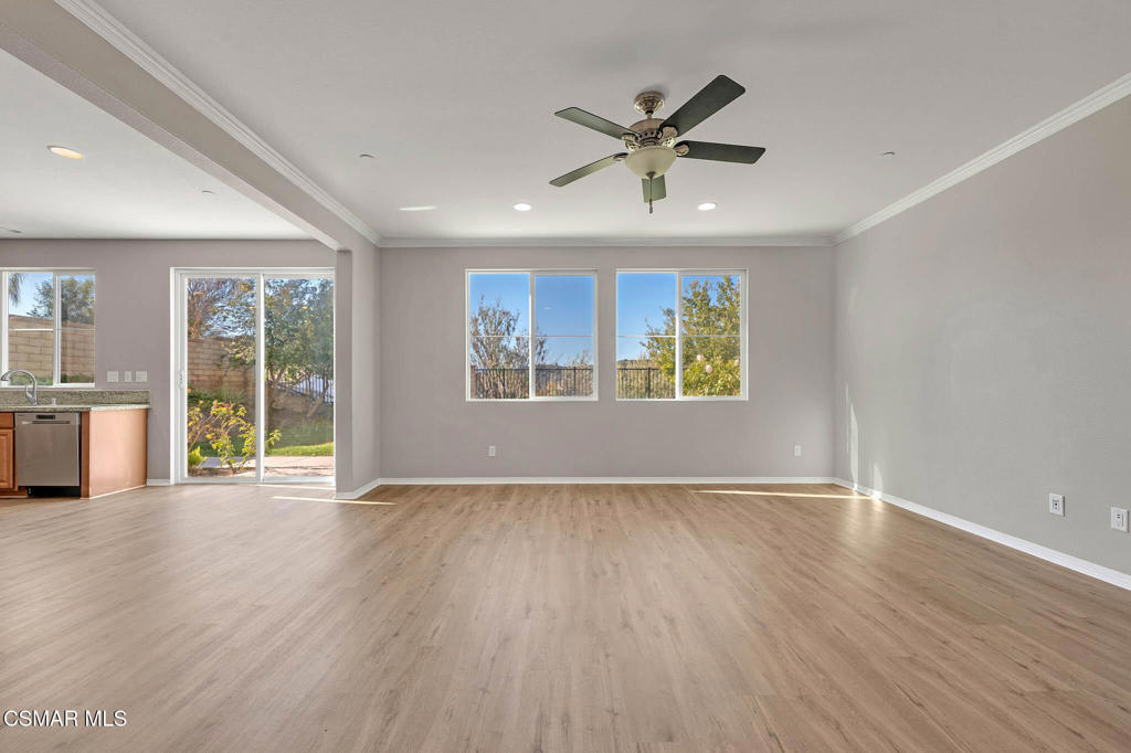 22632 Dragonfly Court Property Photo 9