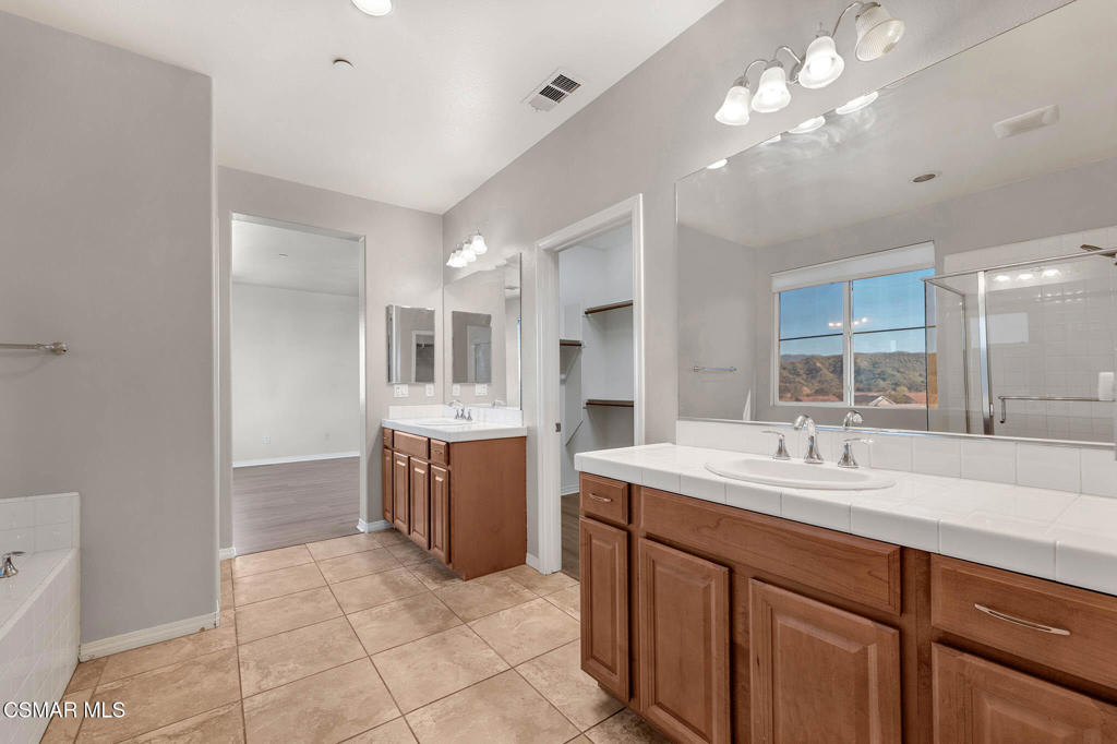 22632 Dragonfly Court Property Photo 27