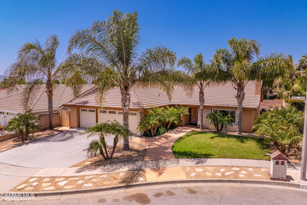 2725 Cheryl Court Property Photo 1