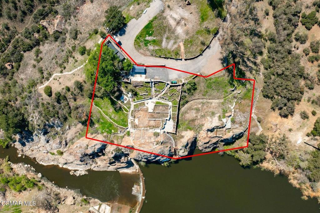 28801 Lakeshore Drive Property Photo 2