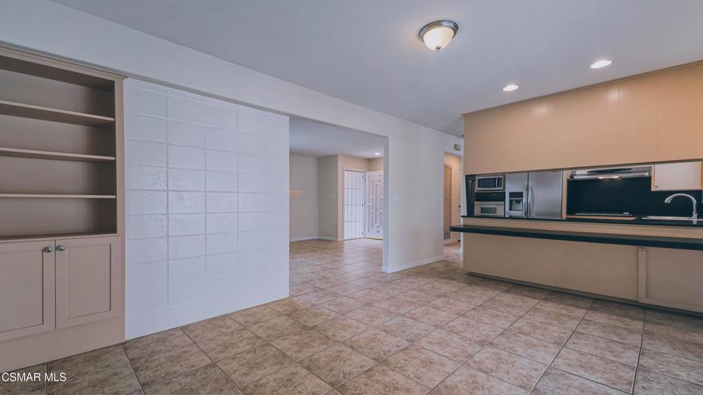 539 Debbie Street Property Photo 14