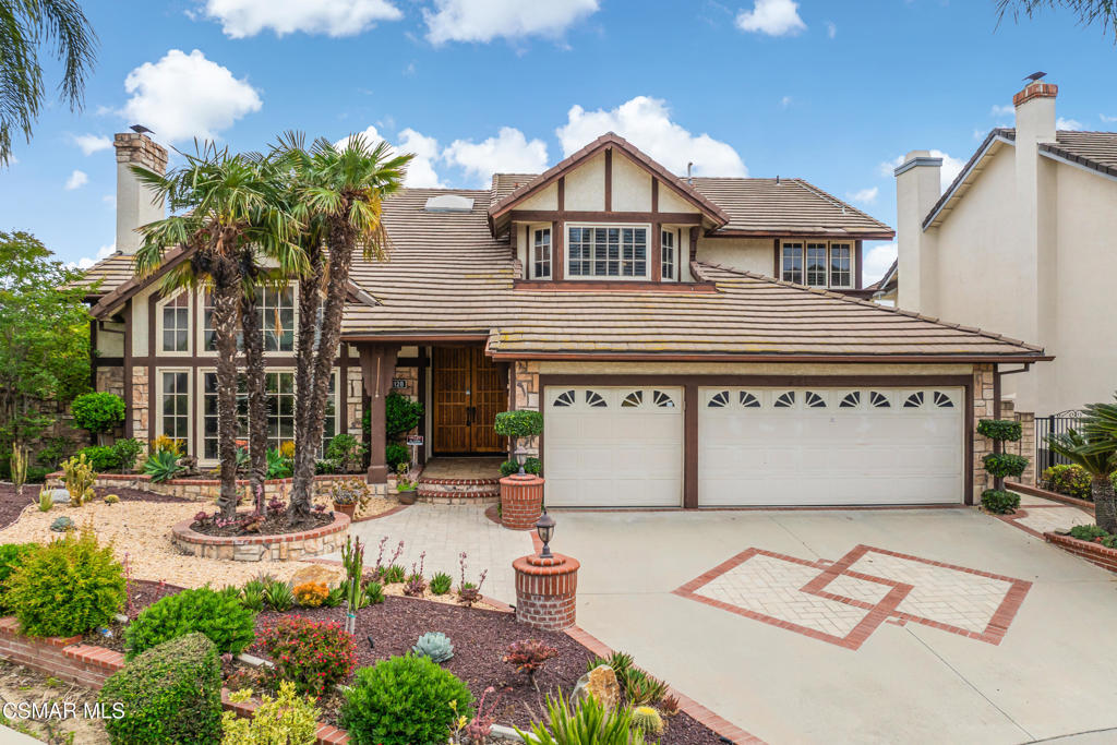 18128 Sandringham Court Property Photo 1