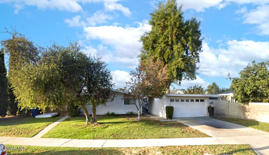 20414 Haynes Street Property Photo 1