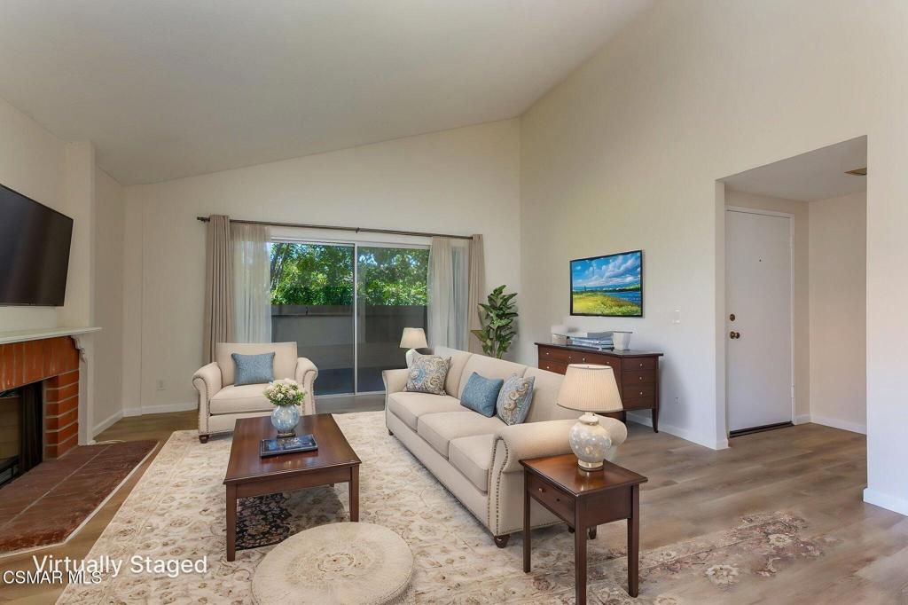 200 Oakleaf Drive 207 Property Photo 1
