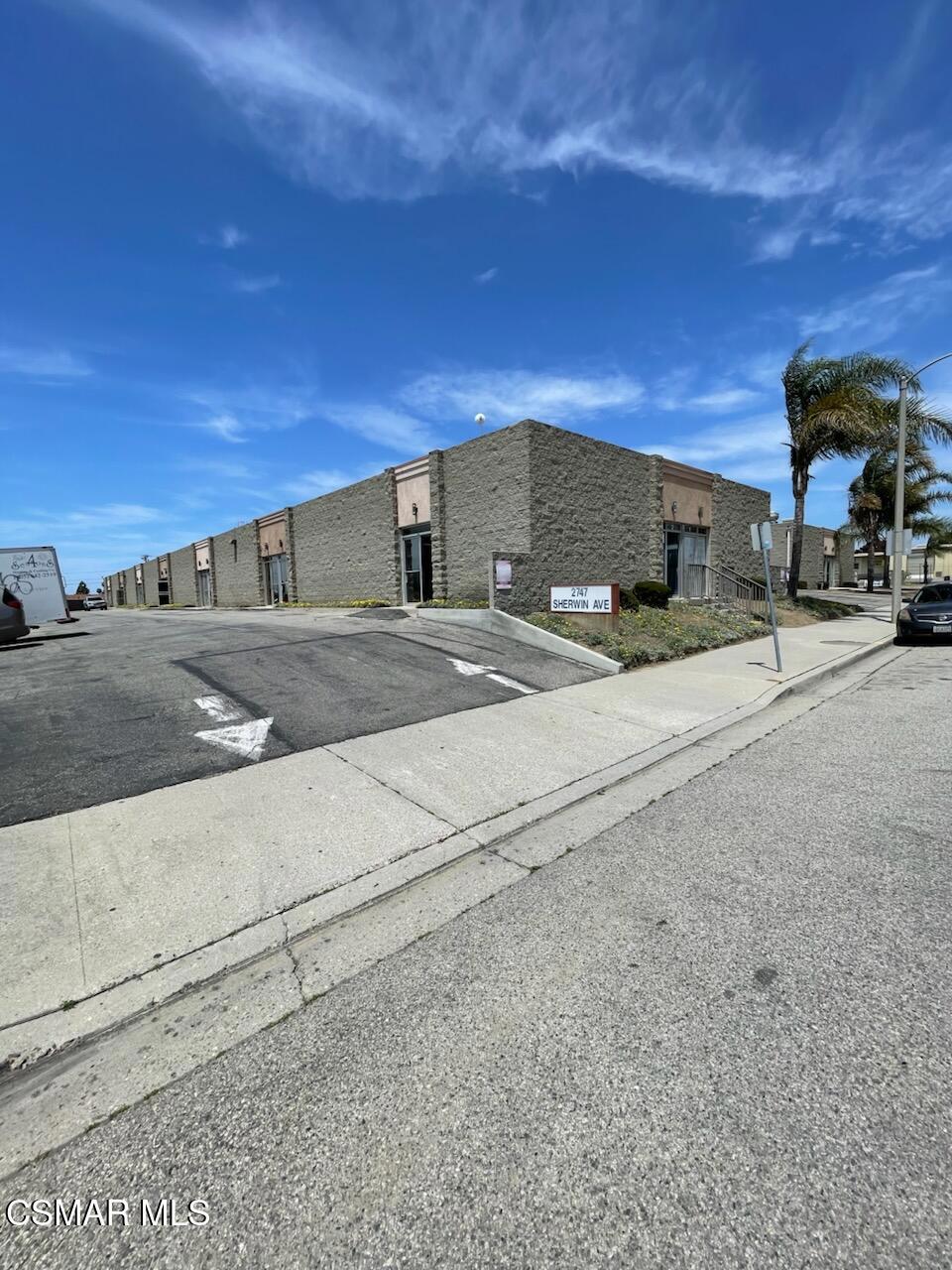 2747 Sherwin Avenue B14 Property Photo 1