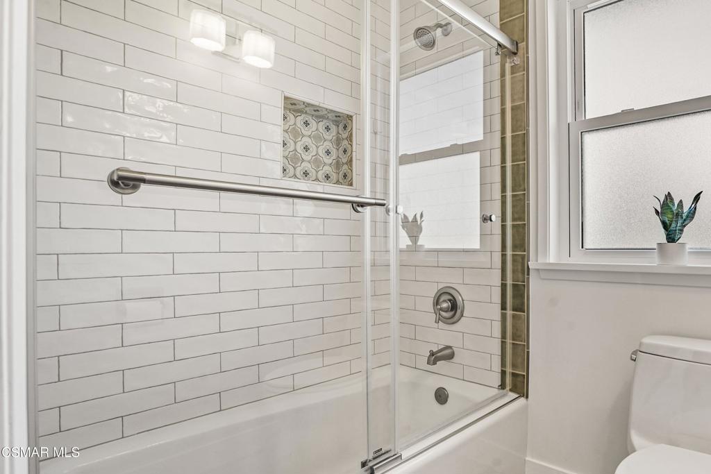 863 Falmouth Street Property Photo 23