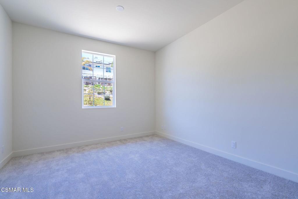 4679 Summit Avenue Property Photo 50