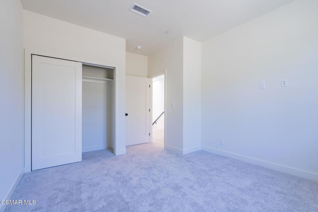 4679 Summit Avenue Property Photo 52