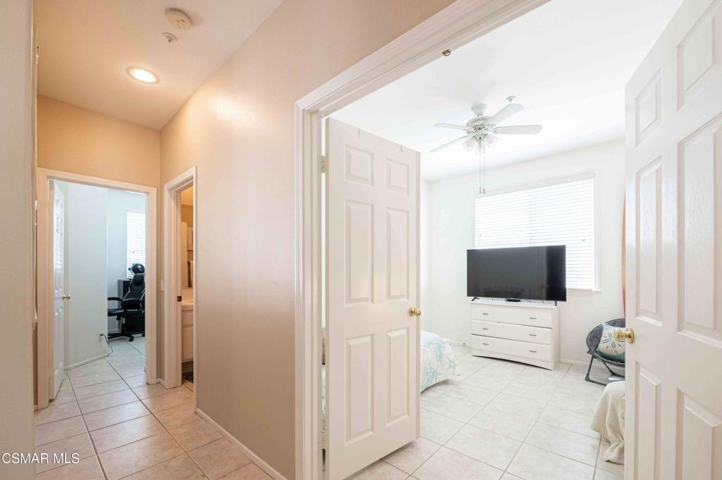 1633 Lola Way Property Photo 19