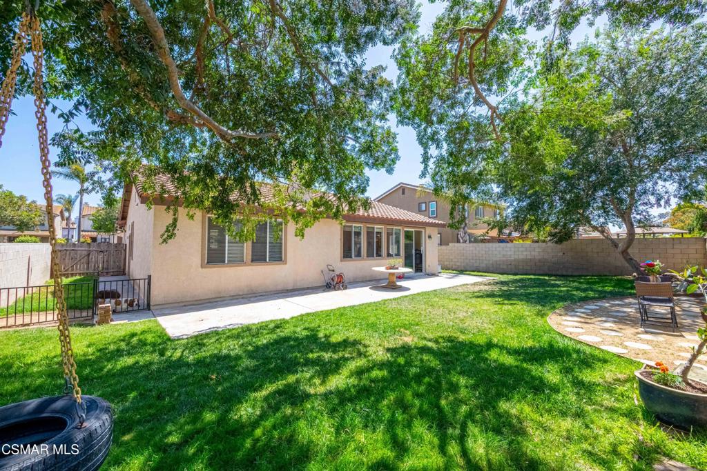 1633 Lola Way Property Photo 28