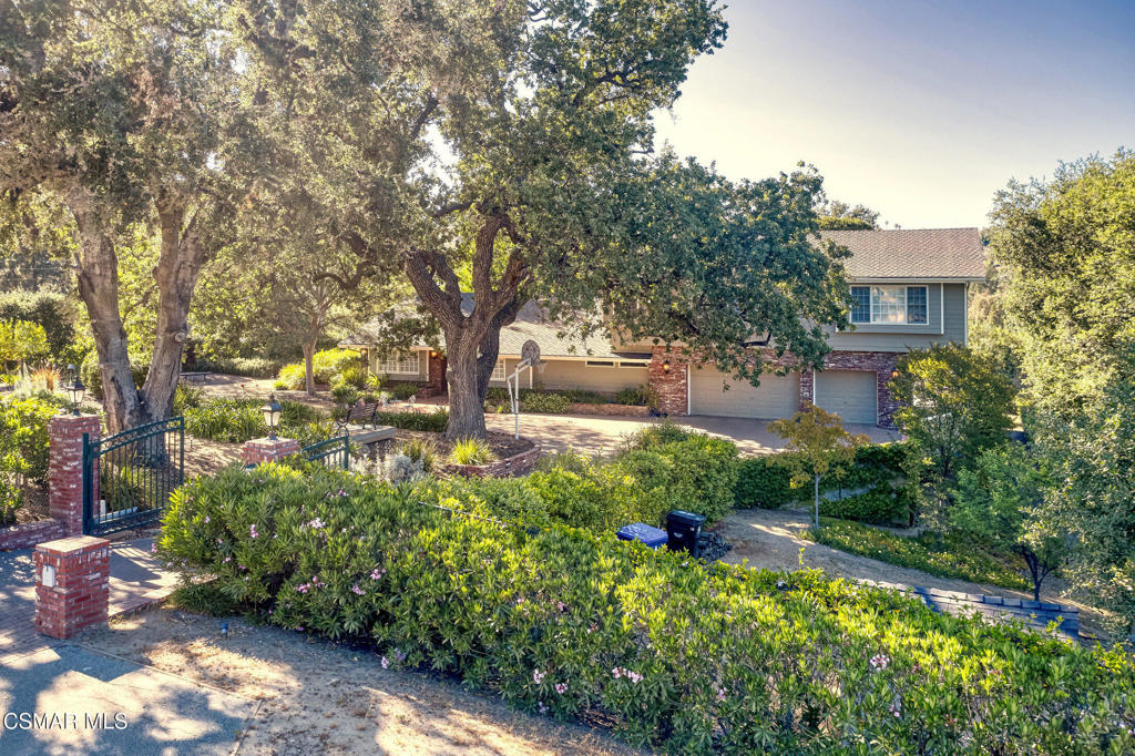 22101 Mulholland Drive Property Photo 11