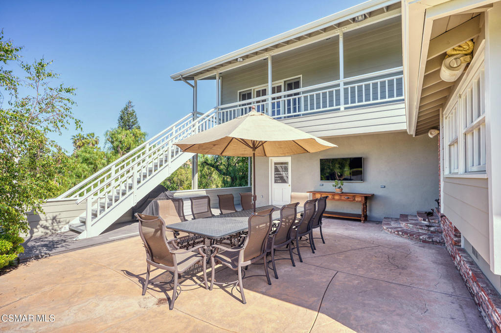 22101 Mulholland Drive Property Photo 56