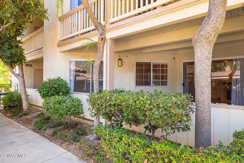 5744 Oak Bend Lane 201 Property Photo 1