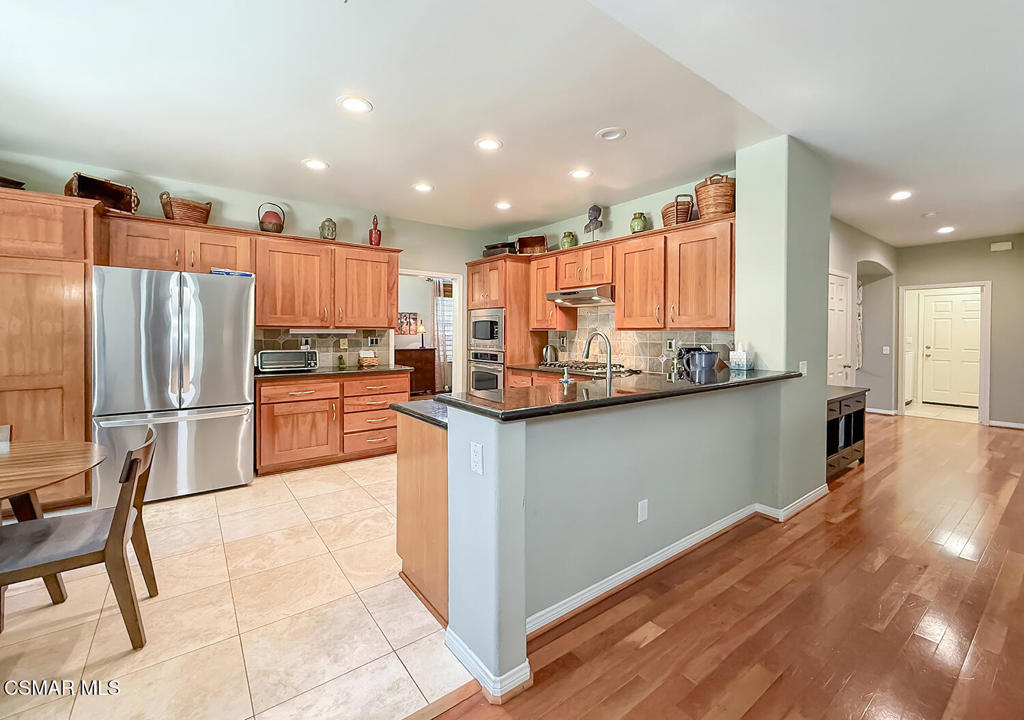 2347 Laurelwood Drive Property Photo 10