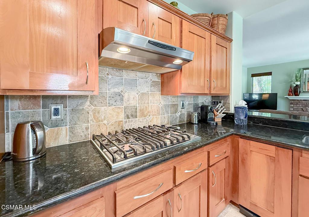 2347 Laurelwood Drive Property Photo 14