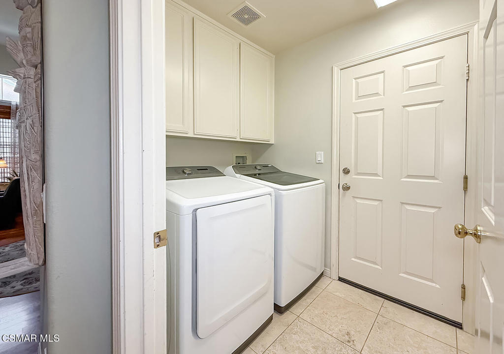 2347 Laurelwood Drive Property Photo 25