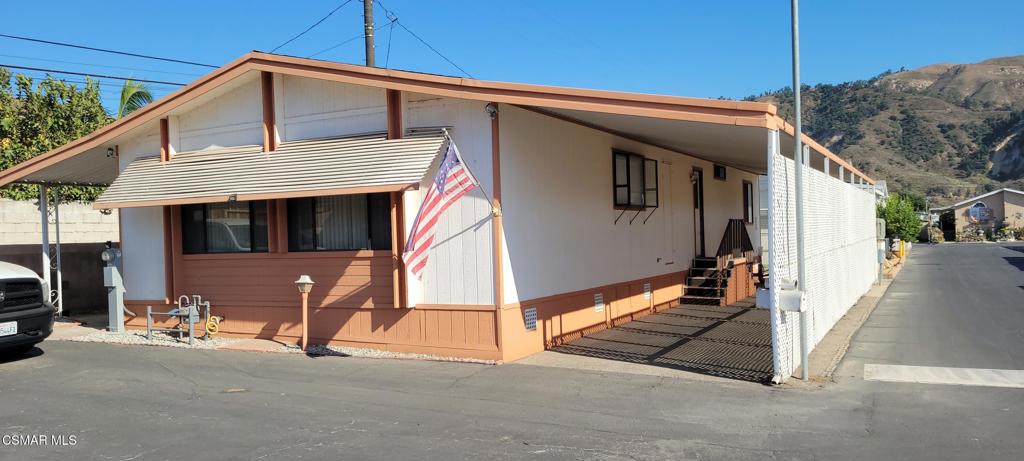 720 Santa Maria Street 9