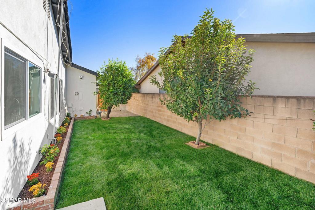 2091 Marter Avenue Property Photo 18