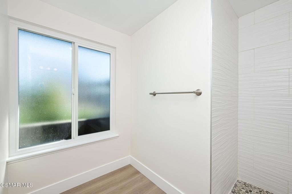 2091 Marter Avenue Property Photo 22