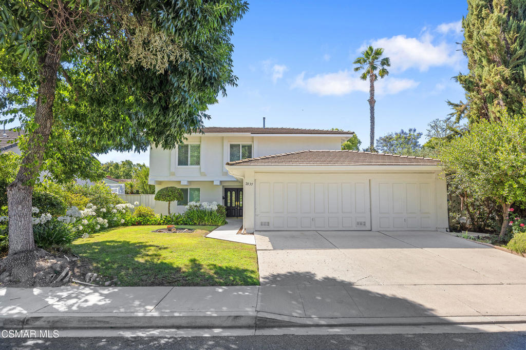 2035 Broomfirth Court Property Photo 1