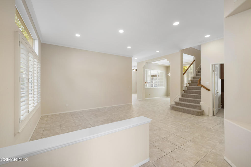 2996 Eagles Claw Avenue Property Photo 5