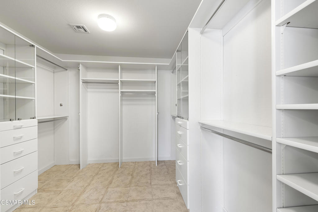 2996 Eagles Claw Avenue Property Photo 40